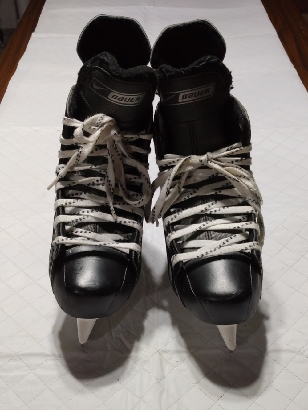 Bauer Black Ice Hockey Skates